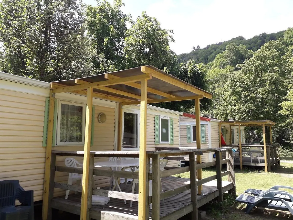 Camping Le Pre Coulet Hotel Saint-Pierreville